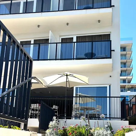 Stella's Beachfront Апарт-отель Сплит