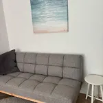 Stella's Beachfront - - Free Parking