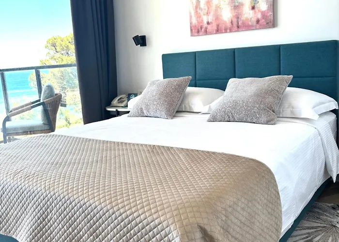 Stella's Beachfront 3* Σπλιτ