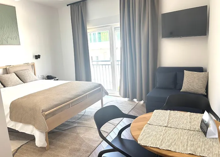 Stella's Beachfront Ξενοδοχείο με διαμερίσματα 3*