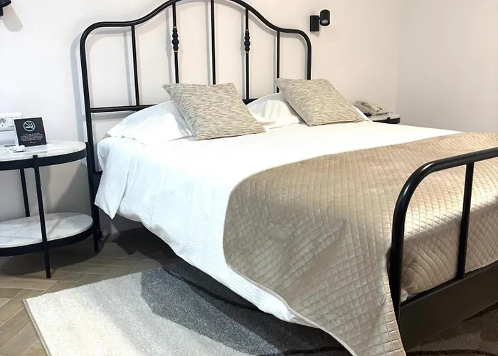 Ξενοδοχείο με διαμερίσματα Stella's Beachfront Σπλιτ