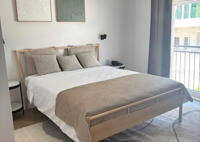 Stella's Beachfront 3*