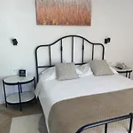 Stella's Beachfront - - Free Parking 3* سبليت